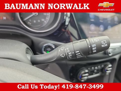 Used 2022 Buick Encore GX Essence w/ Experience Buick Package AWD/4WD image 37