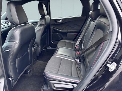 Used 2025 Ford Escape ST-Line image 24