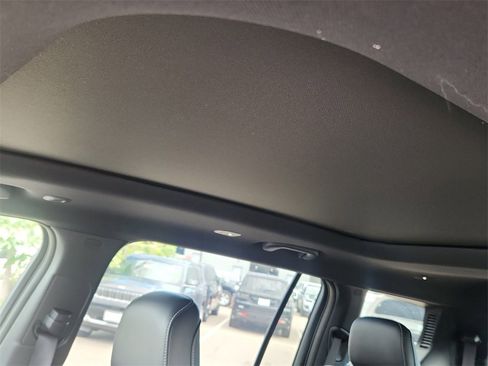 New 2025 Jeep Grand Cherokee L Limited w/ Black Appearance Package image 11