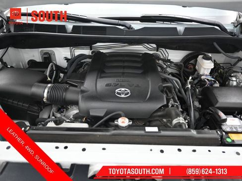 Used 2020 Toyota Tundra Platinum AWD/4WD image 32