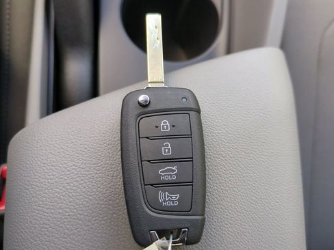 New 2026 Hyundai Elantra SE image 26