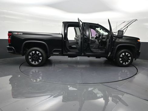 Used 2020 Chevrolet Silverado 2500 Custom w/ Custom Value Package AWD/4WD image 36