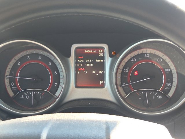 Used 2020 Dodge Journey SE w/ SE Popular Equipment Group FWD image 38