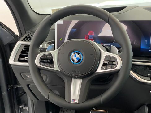New 2026 BMW X5 xDrive50e w/ M Sport Package AWD/4WD image 17