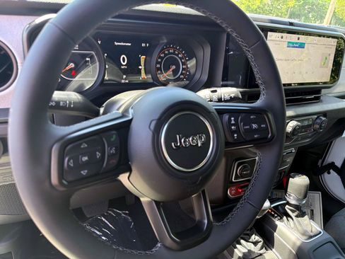 New 2026 Jeep Wrangler Unlimited Sport AWD/4WD image 12