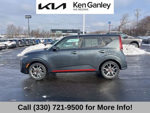 Certified 2022 Kia Soul GT-Line image 16