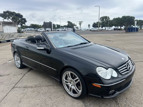 Used 2005 Mercedes-Benz CLK 55 AMG Cabriolet image 21