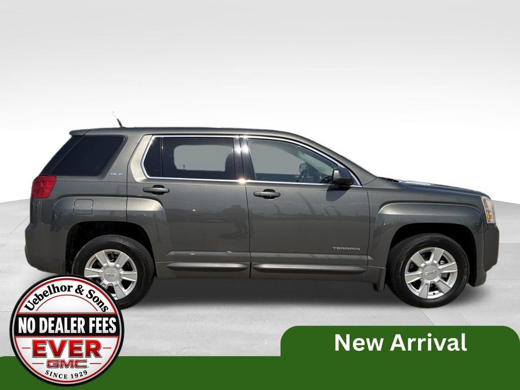 Used 2013 GMC Terrain SLE FWD image 3