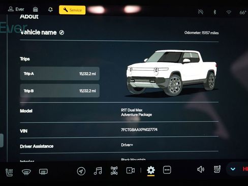 Used 2023 Rivian R1T Adventure image 7