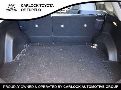 Used 2021 Toyota RAV4 XLE Premium image 27