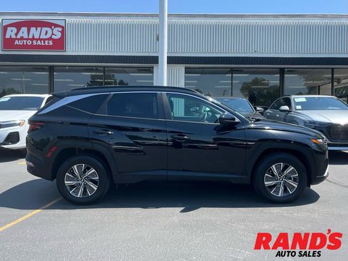 Used 2024 Hyundai Tucson Blue AWD/4WD image 1