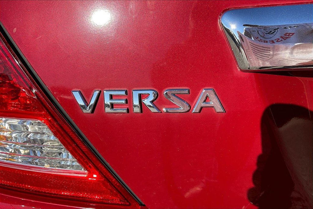 Used 2009 Nissan Versa 1.8 S w/ PWR Pkg FWD image 19