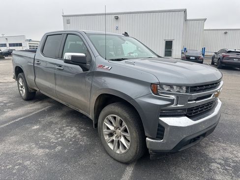 Used 2021 Chevrolet Silverado 1500 LT w/ Z71 Off-Road Package image 3