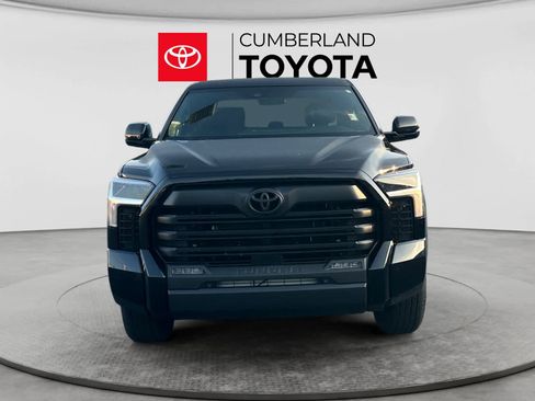 Used 2025 Toyota Tundra SR5 w/ SR5 Convenience Package AWD/4WD image 8