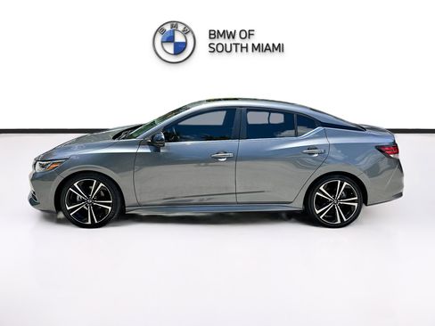 Used 2021 Nissan Sentra SR w/ SR Premium Package FWD image 4