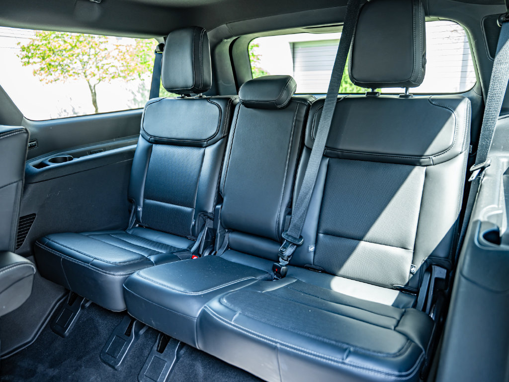 Used 2025 Ford Expedition Max Platinum w/ Stealth Appearance Package AWD/4WD image 36