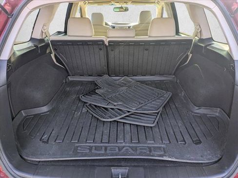 Used 2014 Subaru Outback 2.5i Limited w/ Moonroof Package image 6