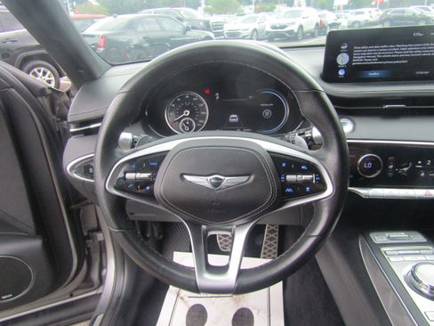 Used 2022 Genesis GV70 3.5T Sport w/ Sport Advanced Package image 11