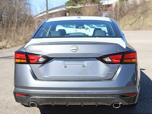New 2025 Nissan Altima 2.5 SL image 3