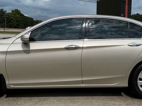 Used 2013 Honda Accord EX-L image 7
