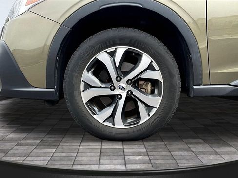 Used 2022 Subaru Outback Touring AWD/4WD image 30