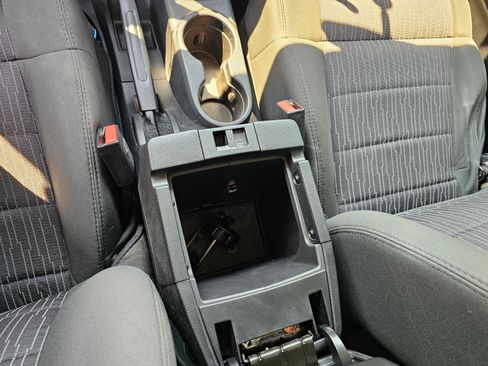 Used 2011 Jeep Wrangler Sport AWD/4WD image 27
