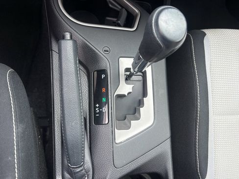 Used 2016 Toyota RAV4 XLE AWD/4WD image 22