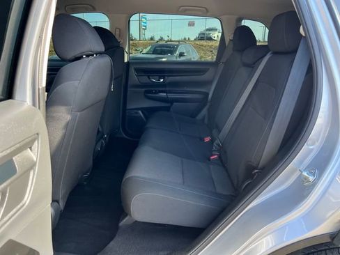 Used 2023 Honda CR-V LX image 17