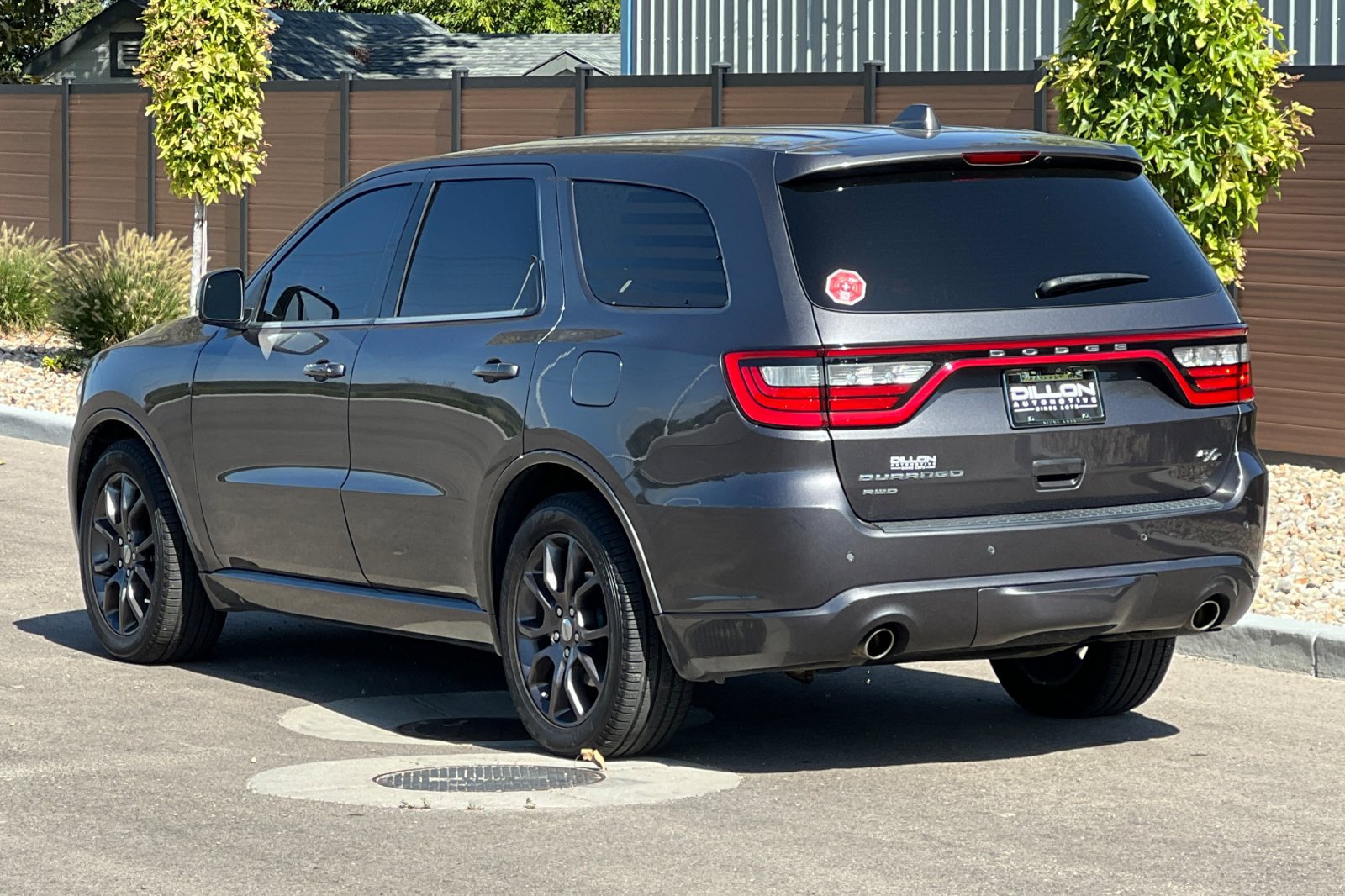 Used 2015 Dodge Durango R/T w/ Technology Group AWD/4WD image 9
