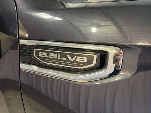 Used 2025 GMC Sierra 1500 SLT image 6