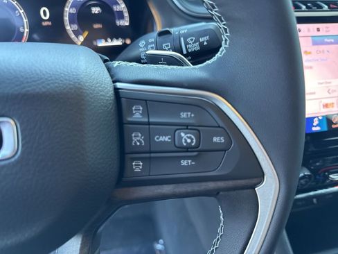 New 2025 Jeep Grand Cherokee L Limited image 33