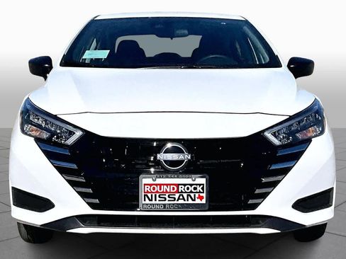 New 2025 Nissan Versa S image 3