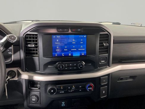 Used 2022 Ford F150 XLT RWD image 10