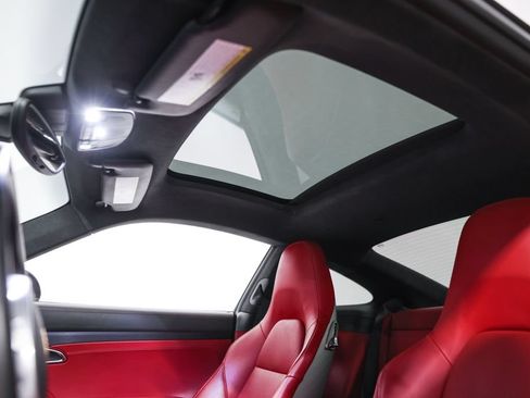 Used 2015 Porsche 911 Carrera GTS RWD image 33