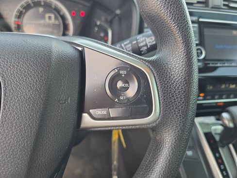 Used 2019 Honda CR-V LX image 21