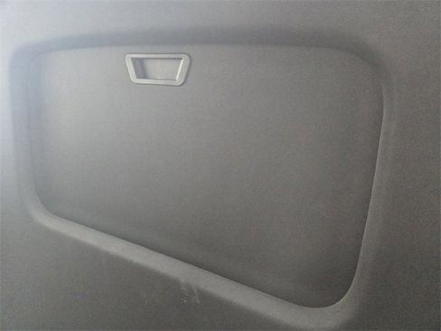 Used 2024 Chevrolet Trax RS w/ Sunroof Package image 24