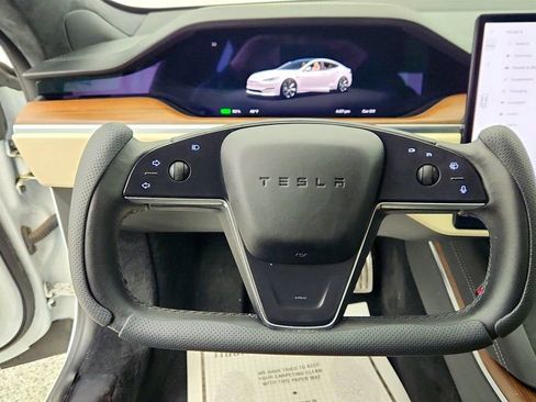 Used 2023 Tesla Model S image 13