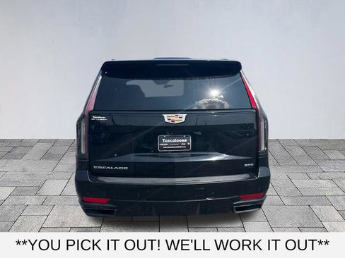 Used 2024 Cadillac Escalade Sport AWD/4WD image 6