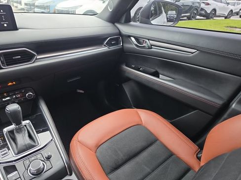 Used 2024 MAZDA CX-5 Carbon Edition AWD/4WD image 11