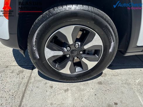 Used 2022 Jeep Grand Cherokee Limited 4xe AWD/4WD image 22