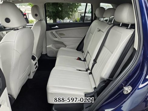 Certified 2022 Volkswagen Tiguan SE AWD/4WD image 11