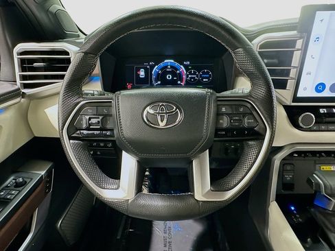 Used 2023 Toyota Sequoia Capstone AWD/4WD image 11