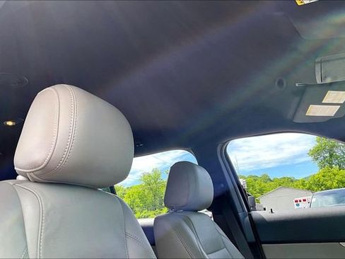 Used 2011 Ford Explorer XLT w/ 202A Rapid Spec Order Code FWD image 17