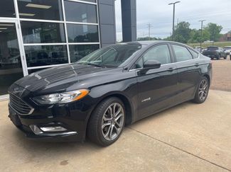 Used 2017 Ford Fusion SE w/ Equipment Group 601A video 2