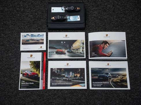 Used 2019 Porsche 718 Cayman S image 27