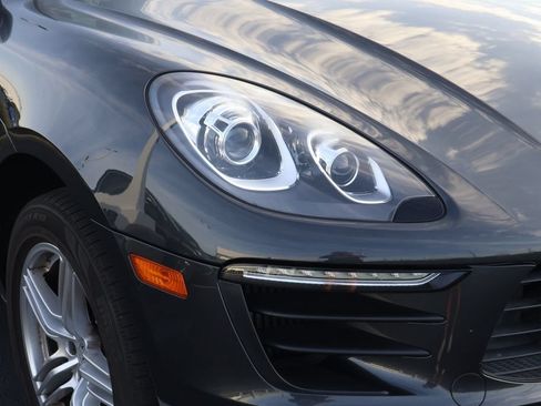 Used 2018 Porsche Macan S AWD/4WD image 4