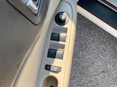 Used 2012 Ford Fusion SE image 22