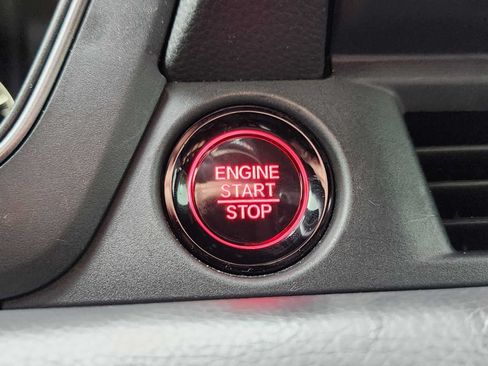 Used 2024 Honda Pilot TrailSport image 24