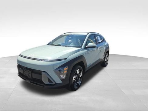 Used 2024 Hyundai Kona SEL AWD/4WD image 4