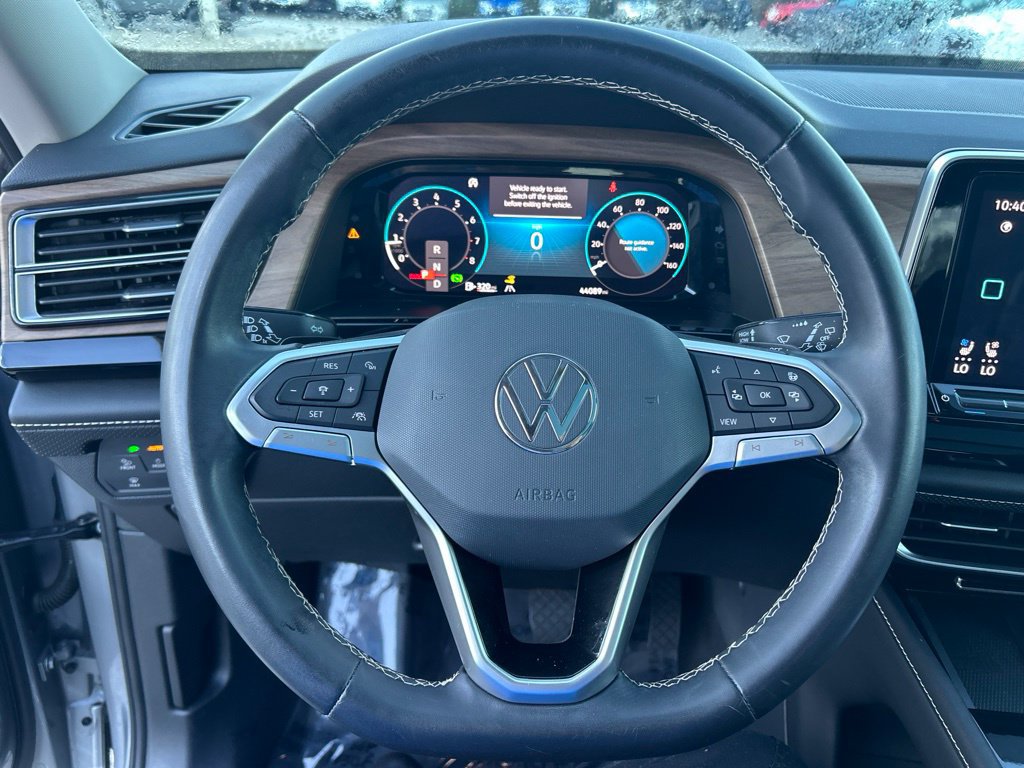 Used 2024 Volkswagen Atlas SE w/ Panoramic Sunroof Package AWD/4WD image 17